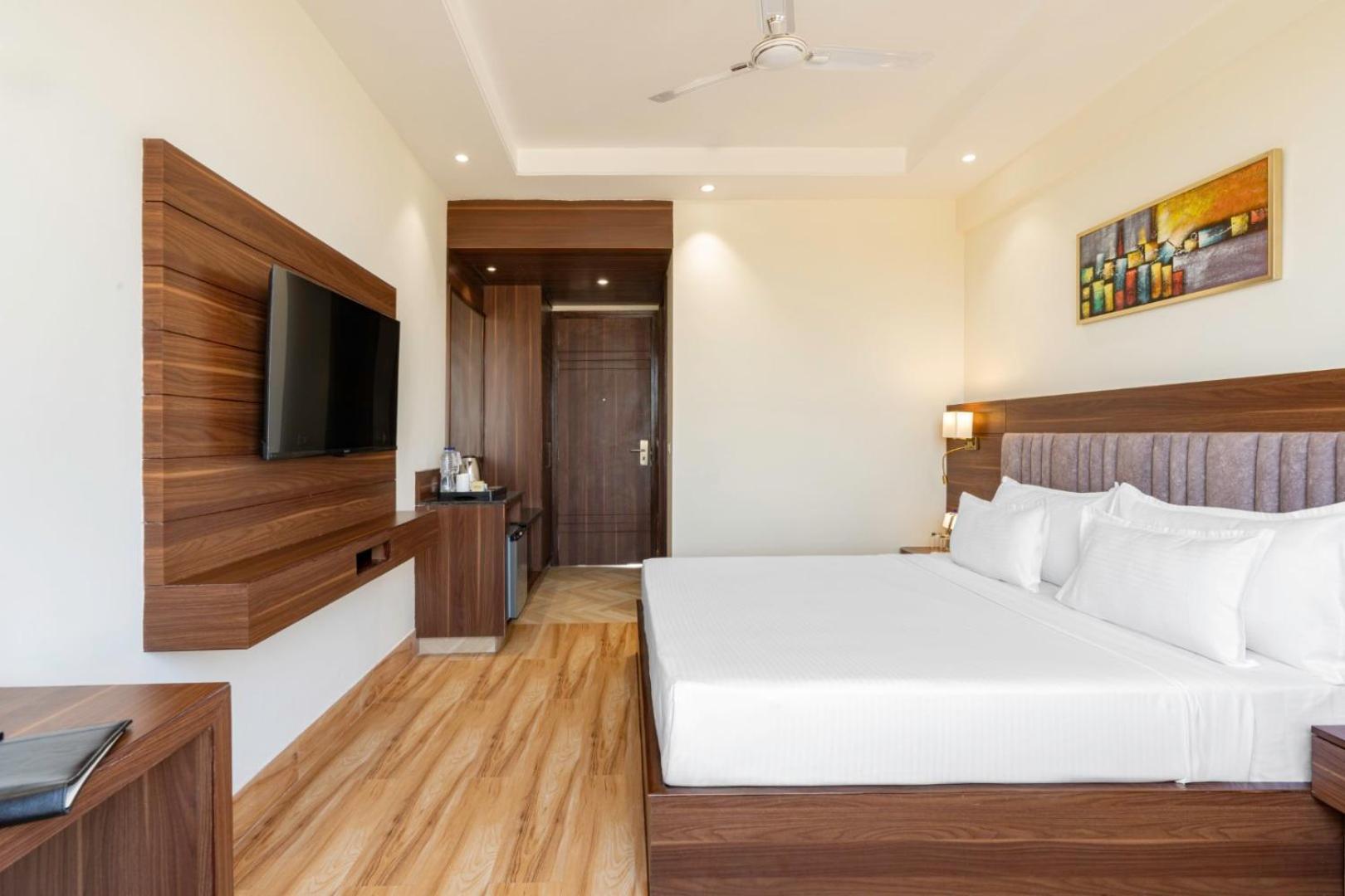 Clarks Inn Suites Agra Near Tajmahal Eksteriør billede