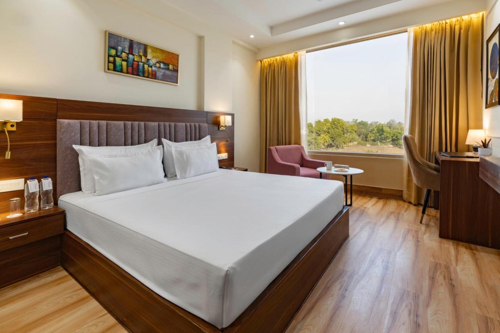 Clarks Inn Suites Agra Near Tajmahal Eksteriør billede